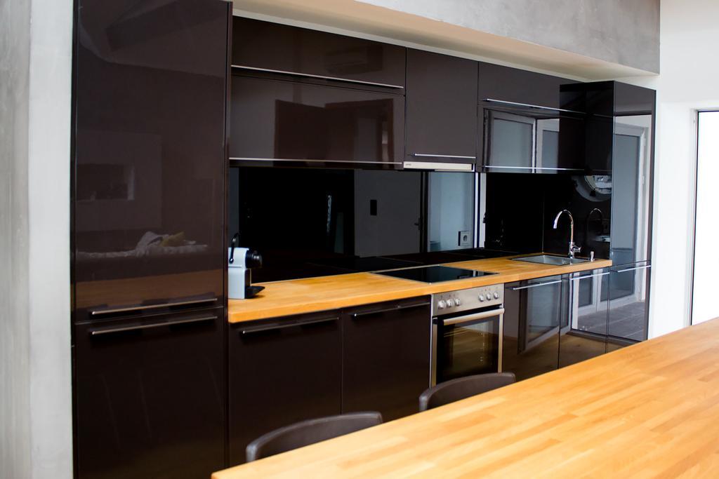 Vienna Suites Apartment
